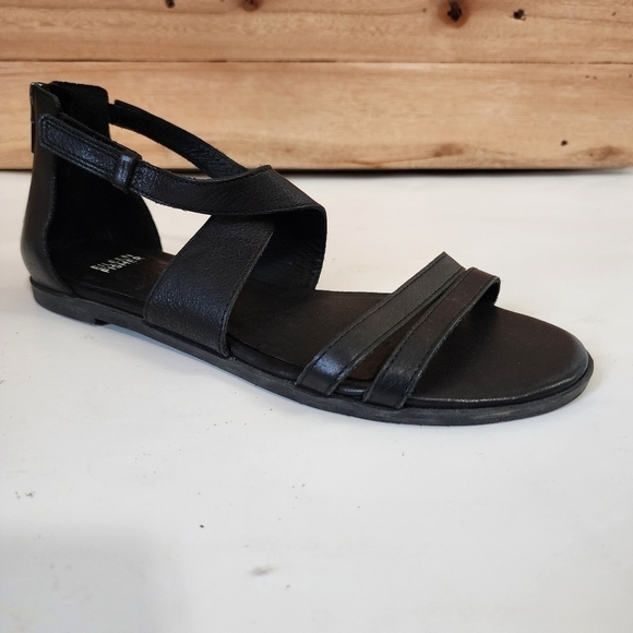 Eileen Fisher Cici Black Strappy leather Open Toe sandal Summer Vacation Casual - Picture 2 of 15
